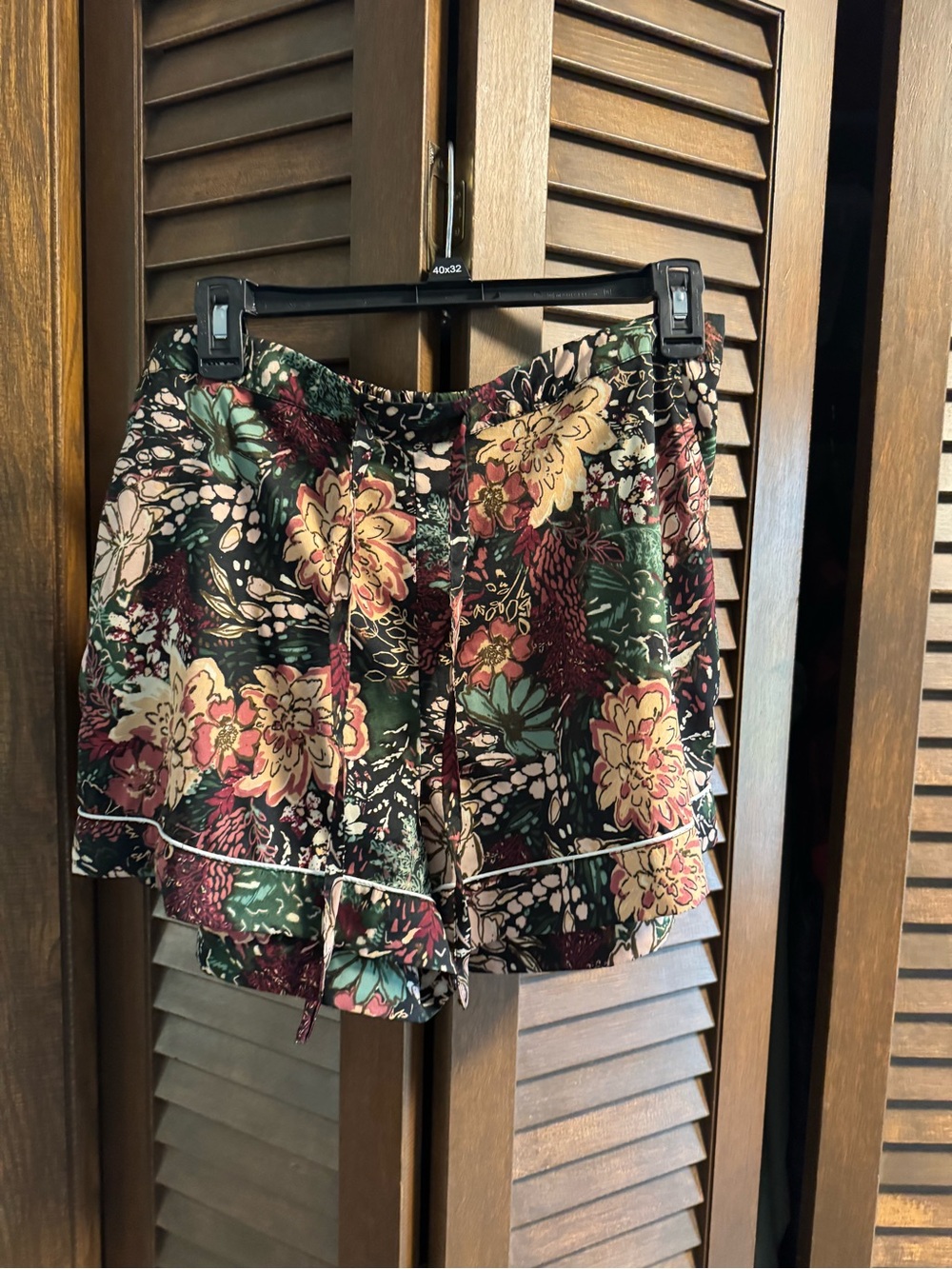 Floral Ruffle Hem Women's Shorts - Green/Multi